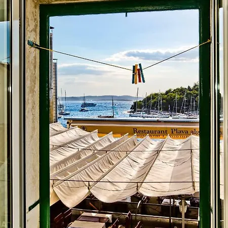 Petric, Old Town Hvar *