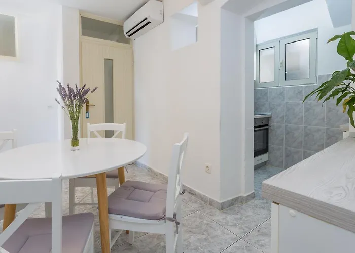 Petric, Old Town Hvar Apartman