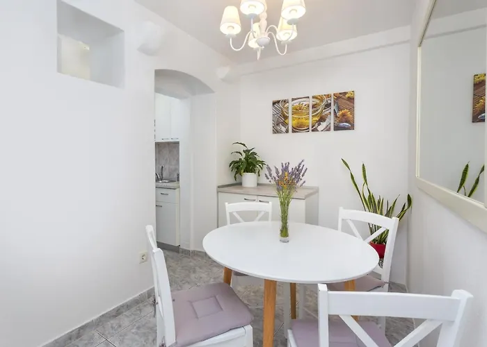 Petric, Old Town Hvar Apartman