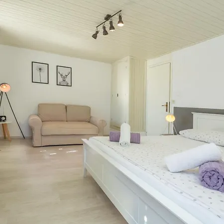 Апартаменты Petric, Old Town Hvar *