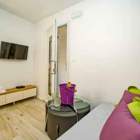 Petric, Old Town Hvar *